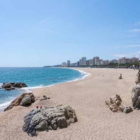 Hauzify I Apartament Estrella Platja d'Aro Kültér fotó