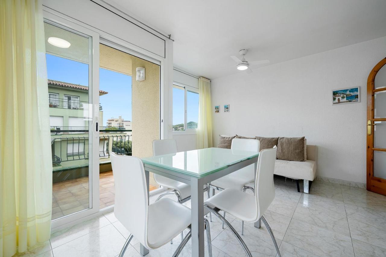 Hauzify I Apartament Estrella Platja d'Aro Kültér fotó