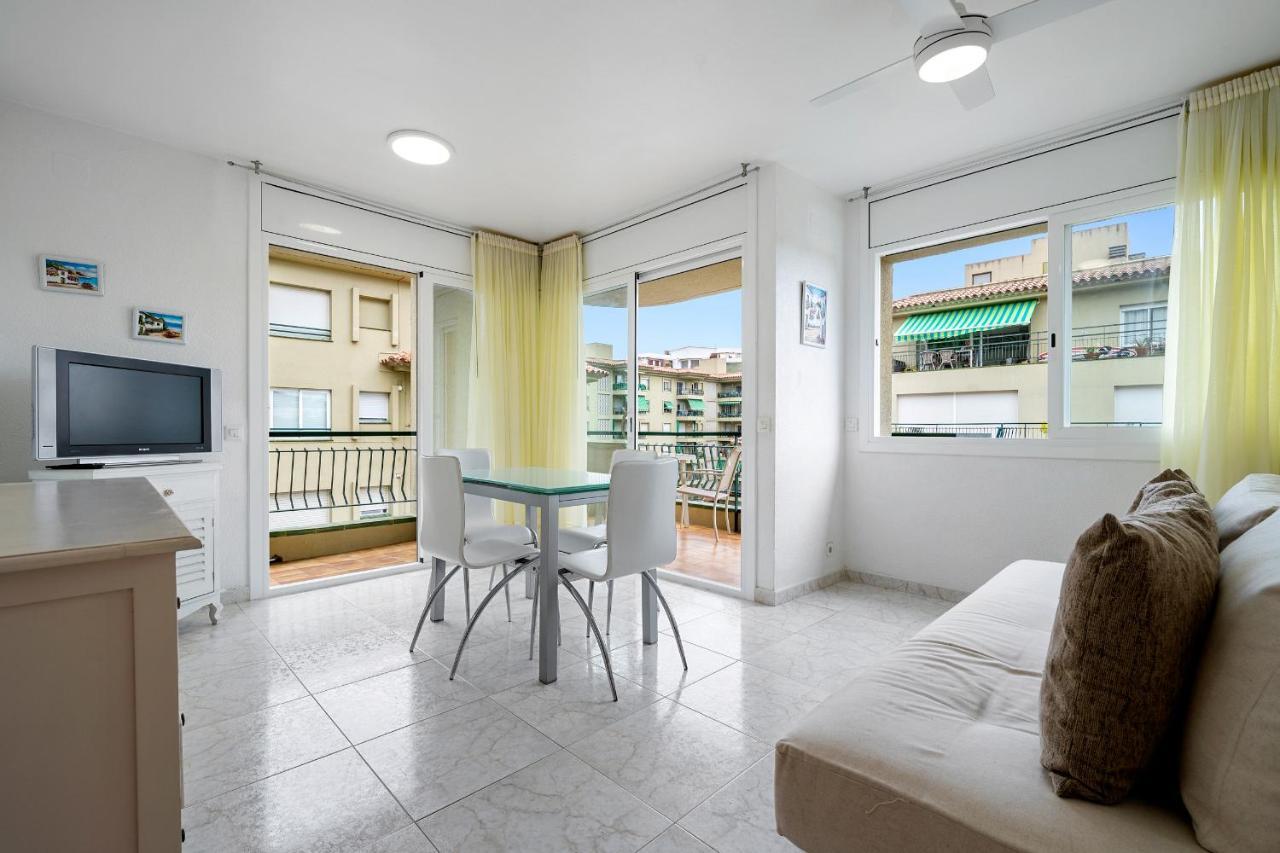 Hauzify I Apartament Estrella Platja d'Aro Kültér fotó